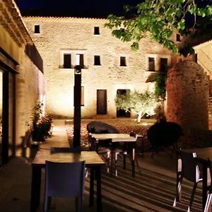 ** Couette-café Le Jour Et La Nuit, France