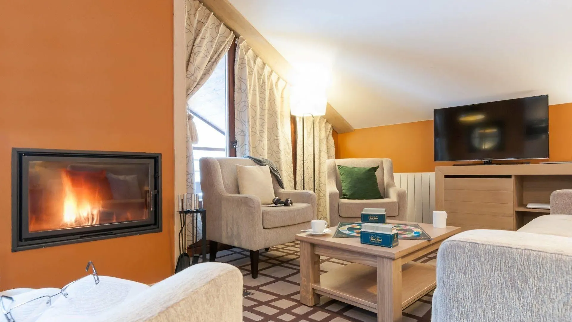 Residence Pierre & Vacances Premium Les Terrasses D'Helios Flaine 5*,  France